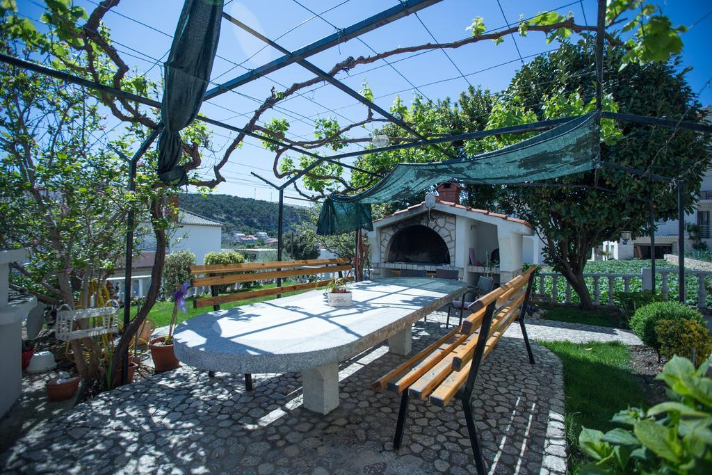 Apartments Dunja Piric Lopar Exterior foto